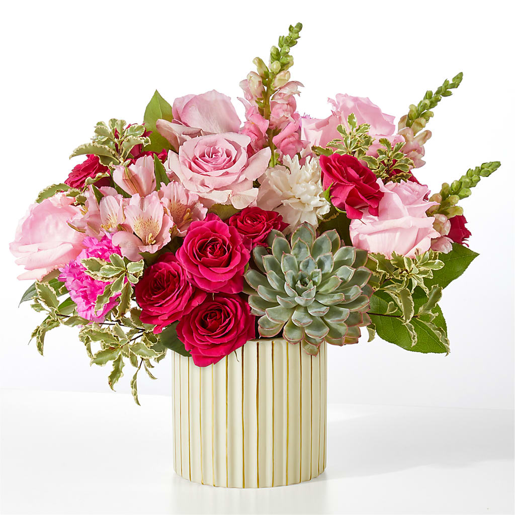 Magenta Musings Bouquet – C & C SENSATIONS, Waynesboro VA