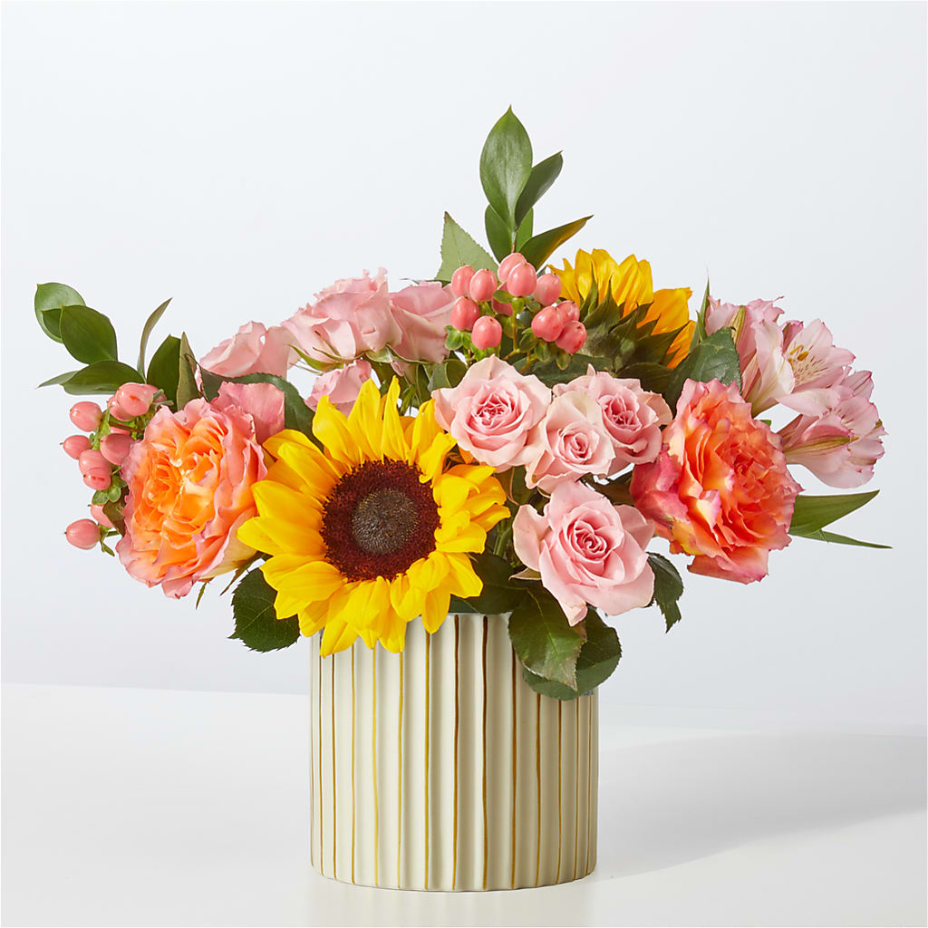 Sun's Out Bouquet – C & C SENSATIONS, Waynesboro VA
