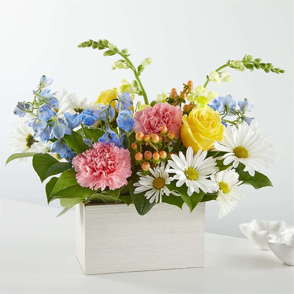 Sun Salutation Box Bouquet – C & C SENSATIONS, Waynesboro VA