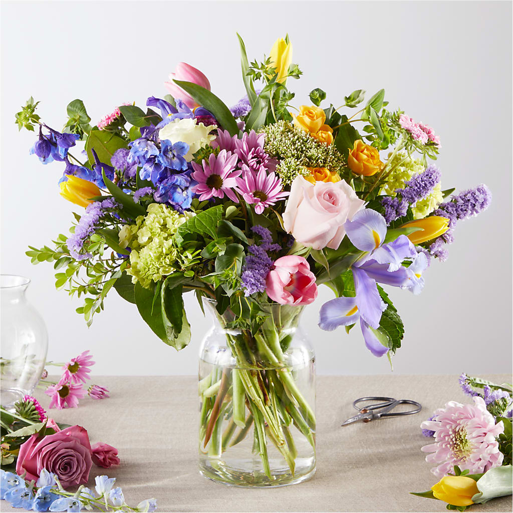 Pastel Tradition - A Florist Original – C & C SENSATIONS, Waynesboro VA