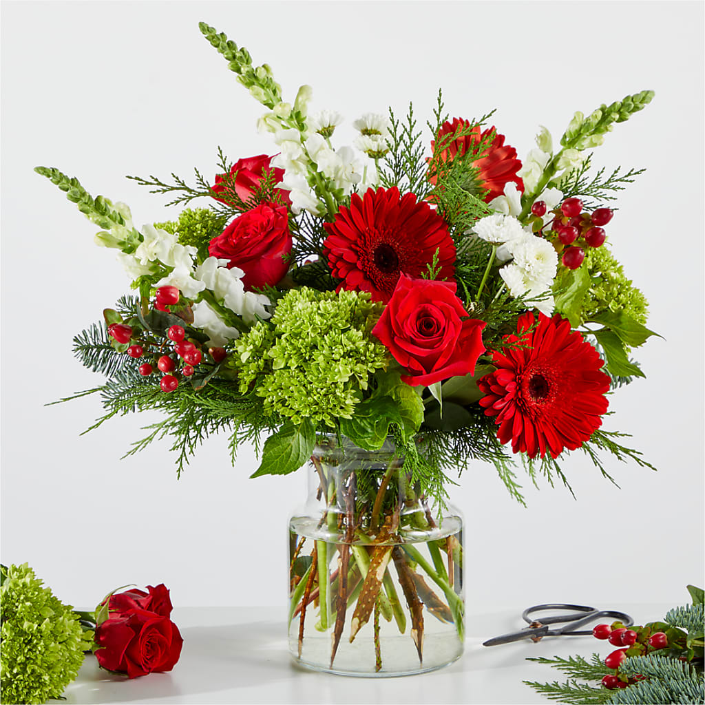 Merry Moment Bouquet – A Florist Original – C & C SENSATIONS, Waynesboro VA