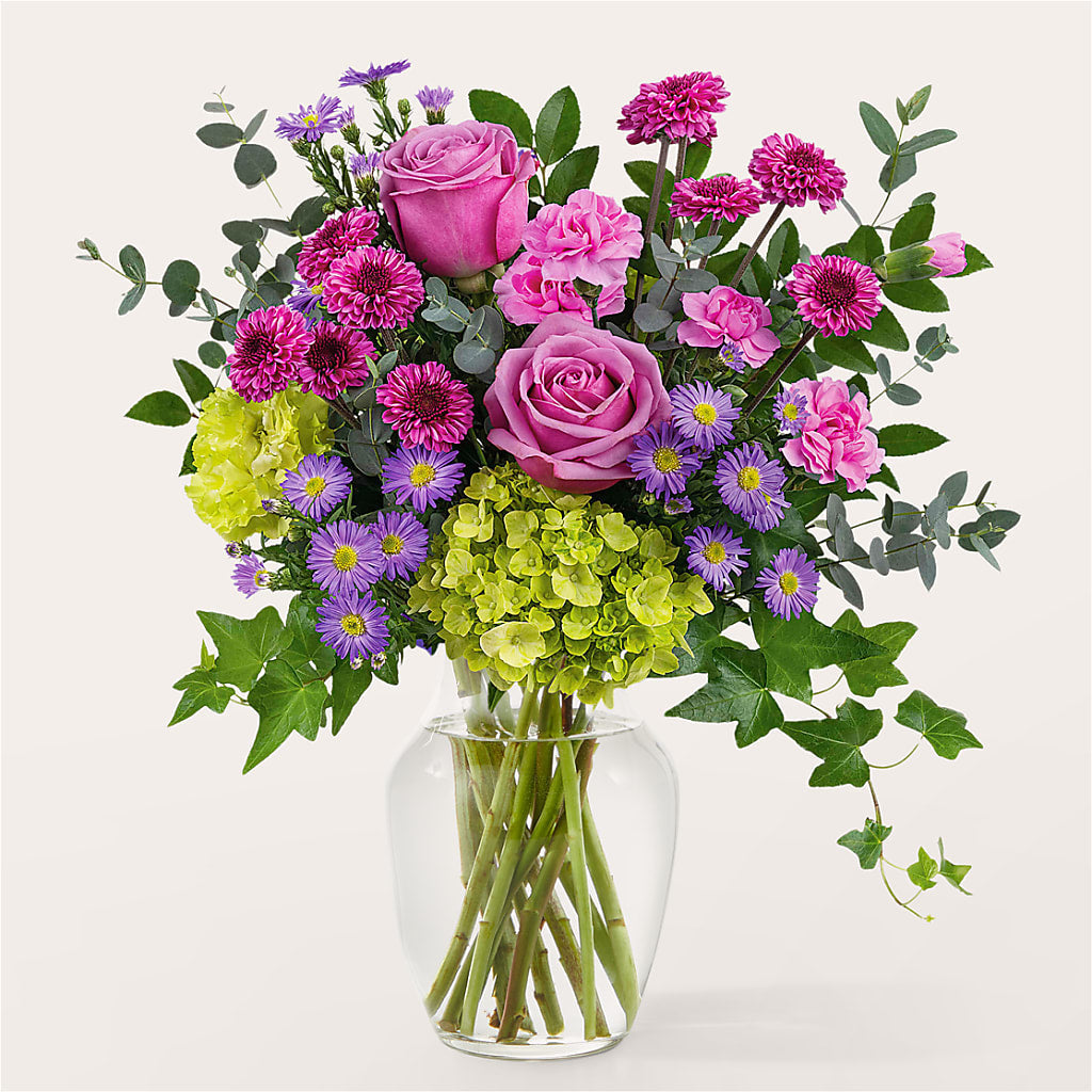 Whispering Garden Bouquet – C & C SENSATIONS, Waynesboro VA