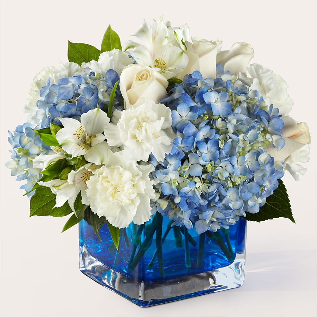 Soothing Waters Bouquet – C & C SENSATIONS, Waynesboro VA