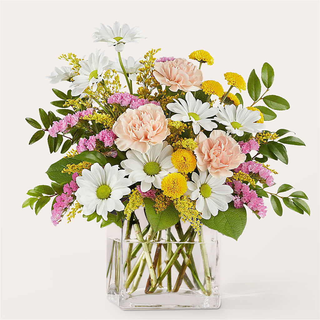 Country Cottage Bouquet – C & C SENSATIONS, Waynesboro VA