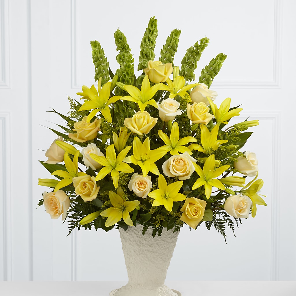 Golden Memories Arrangement – C & C SENSATIONS, Waynesboro VA