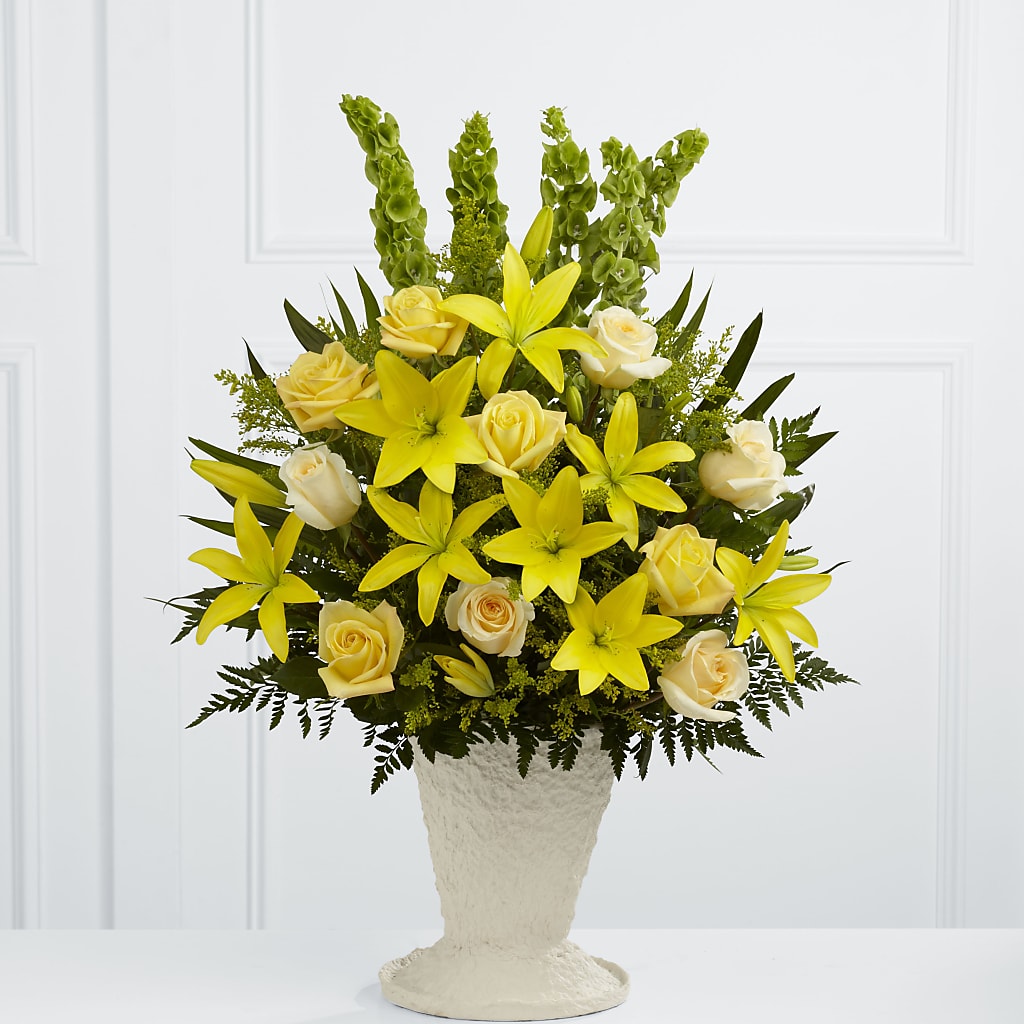 Golden Memories Arrangement – C & C SENSATIONS, Waynesboro VA