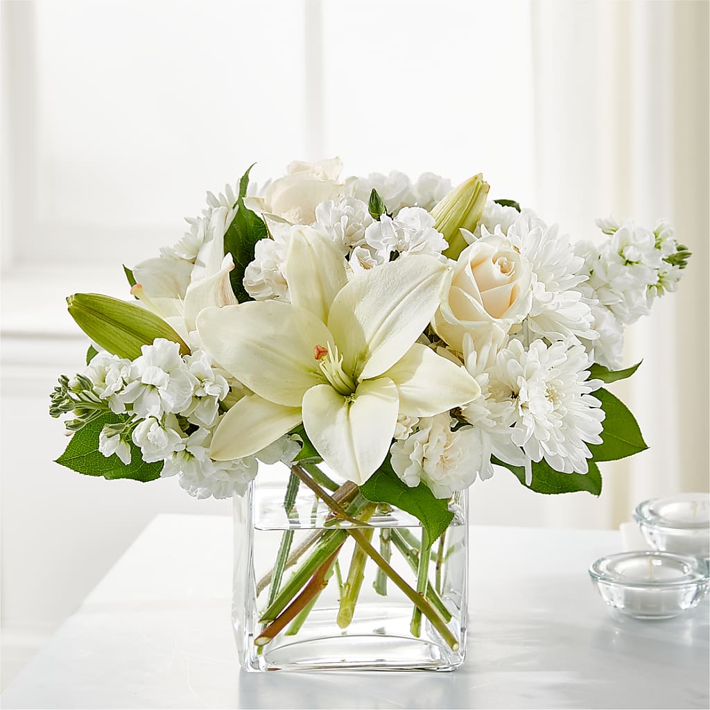 Gentle Breeze Bouquet – C & C SENSATIONS, Waynesboro VA