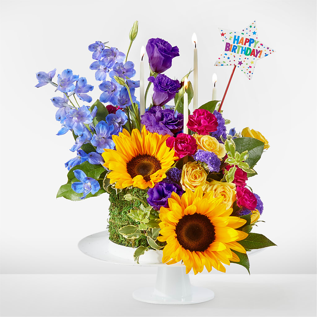 Star of the Day Floral Cake – C & C SENSATIONS, Waynesboro VA