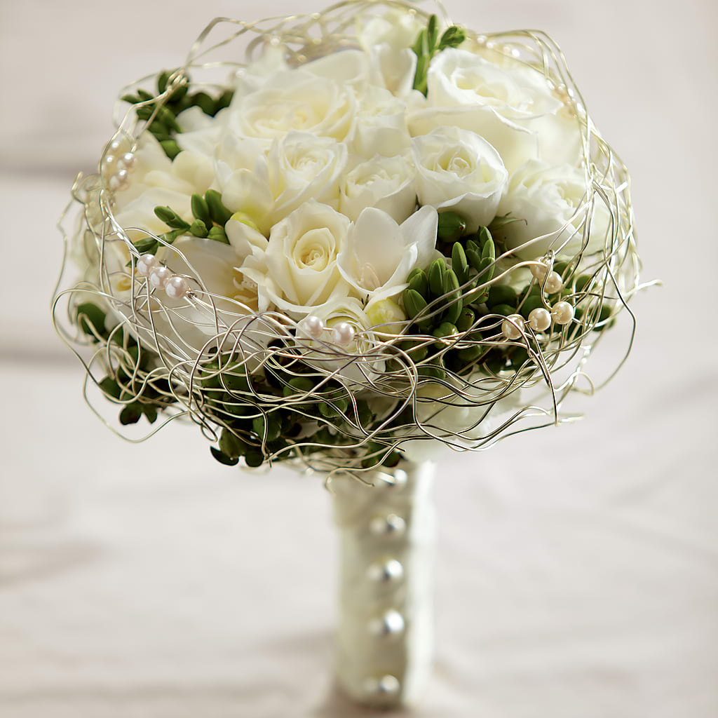 Evermore Bouquet – C & C SENSATIONS, Waynesboro VA