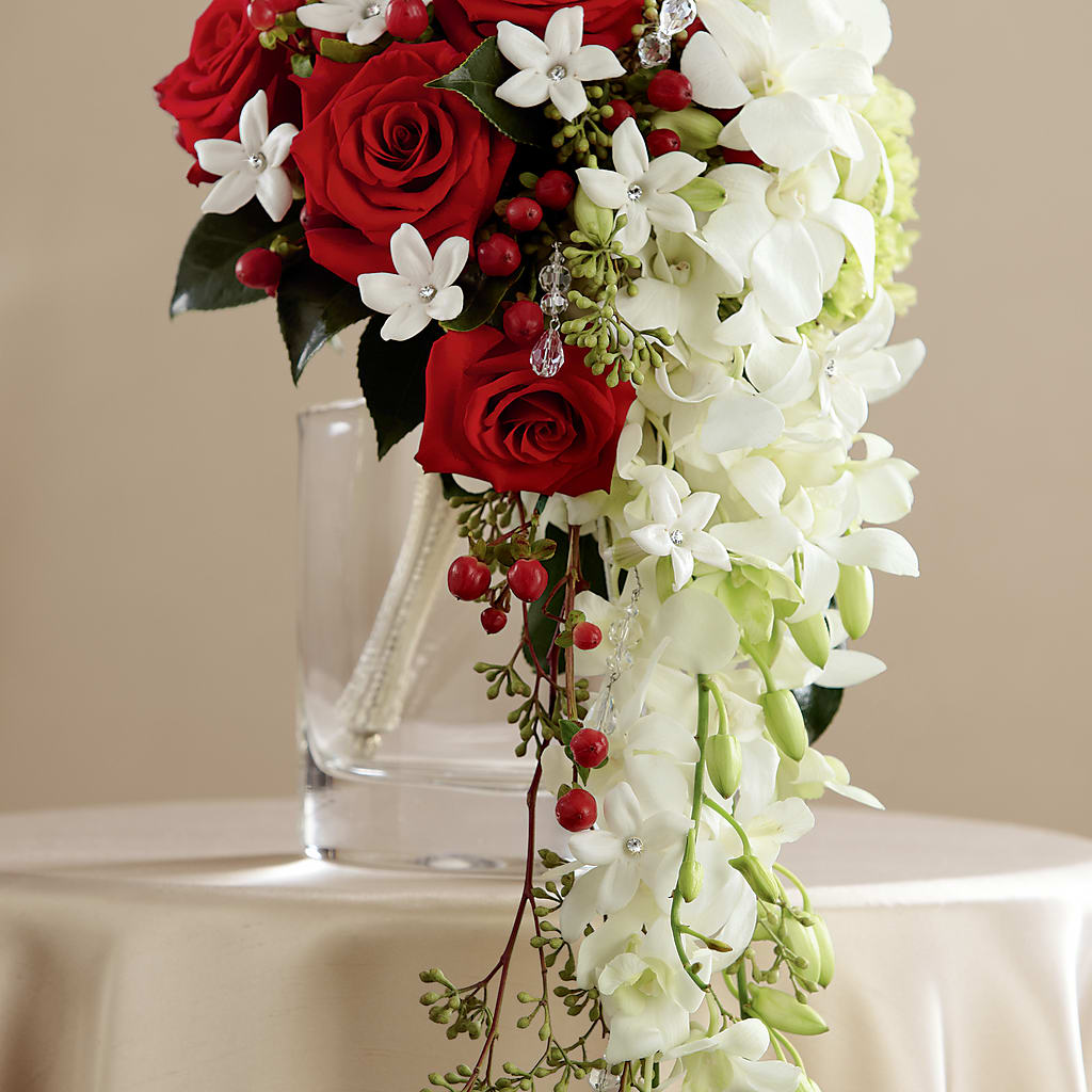 Here Comes the Bride Bouquet – C & C SENSATIONS, Waynesboro VA