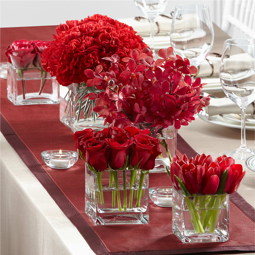 Modern Grace Centerpiece – C & C SENSATIONS, Waynesboro VA