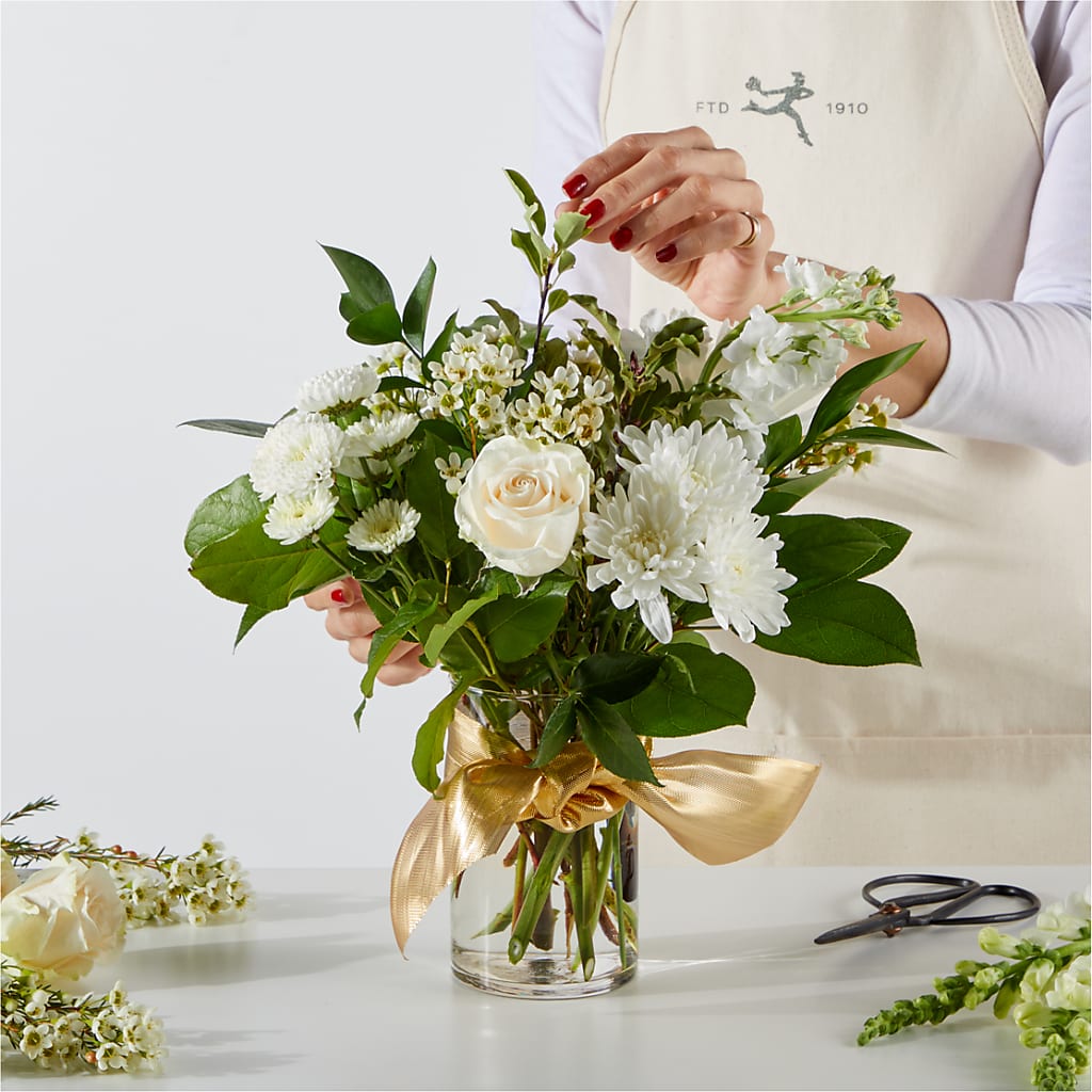 New Beginnings – A Florist Original – C & C SENSATIONS, Waynesboro VA