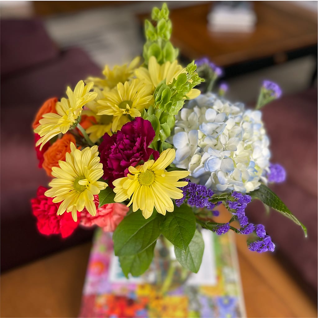 Summer Spectra - A Florist Original – C & C SENSATIONS, Waynesboro VA
