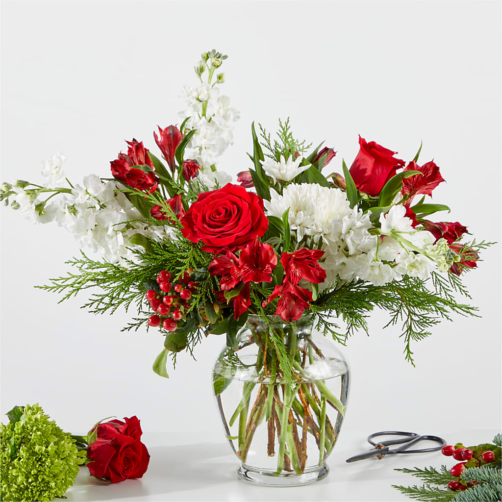 Merry Moment Bouquet – A Florist Original – C & C SENSATIONS, Waynesboro VA