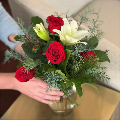 Glittering Lights Bouquet – C & C SENSATIONS, Waynesboro VA