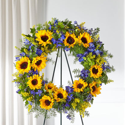 Bright Rays Wreath – C & C SENSATIONS, Waynesboro VA