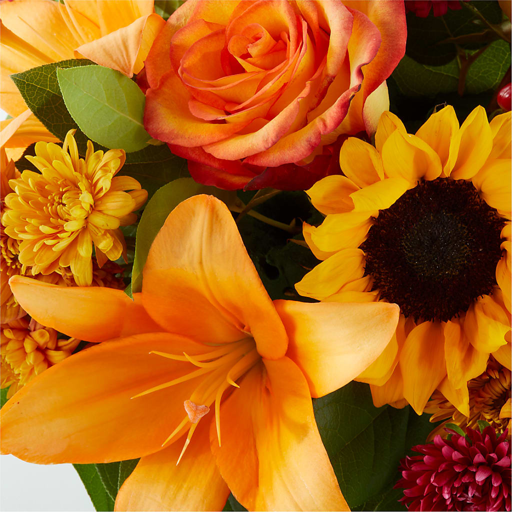 Grateful Centerpiece – C & C SENSATIONS, Waynesboro VA