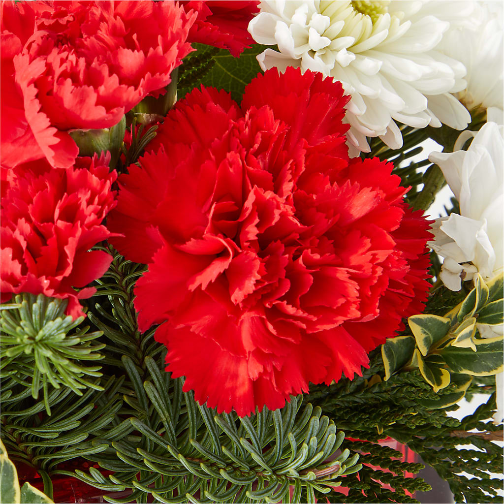 Christmas Market Bouquet – C & C SENSATIONS, Waynesboro VA