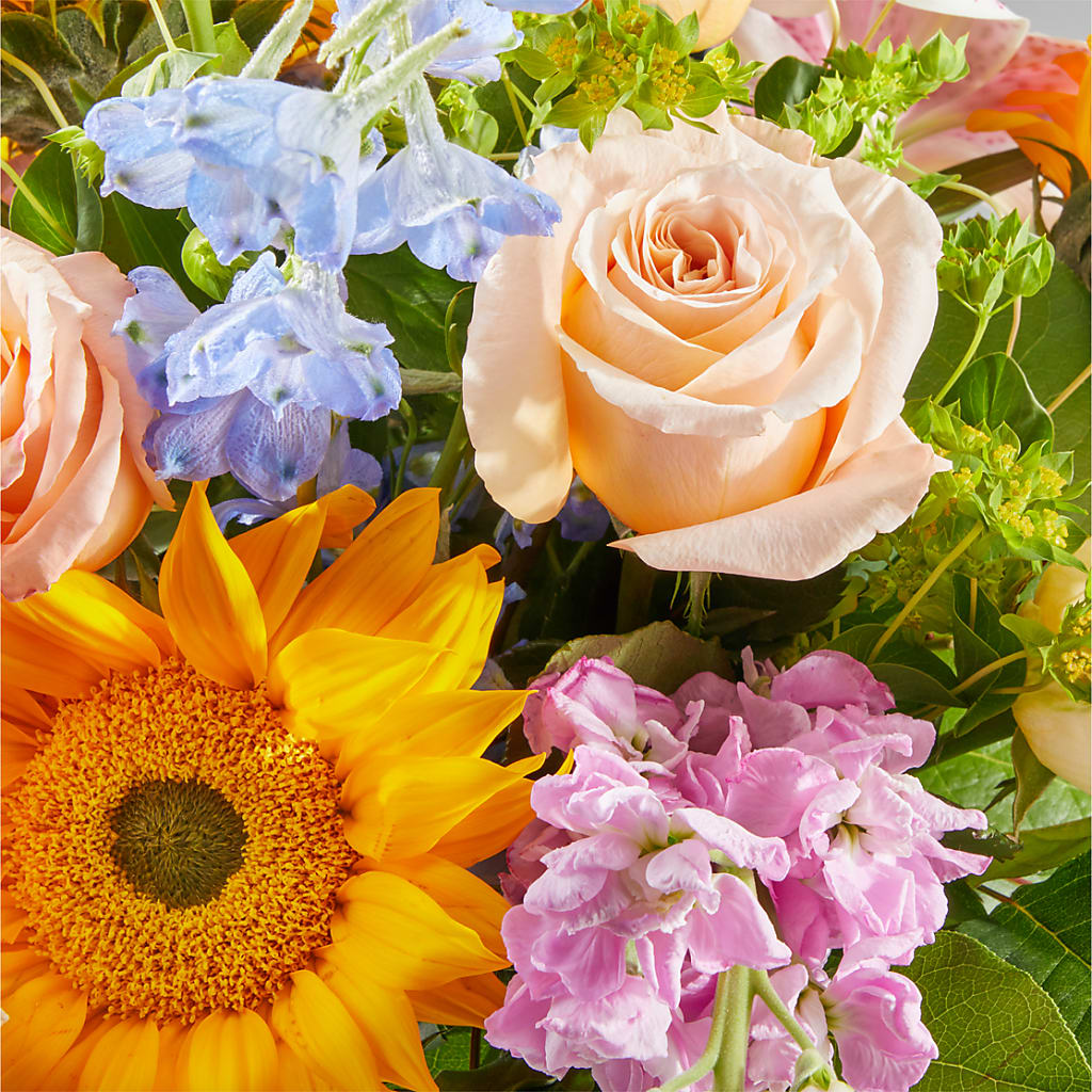 Dreamy Meadows Bouquet – C & C SENSATIONS, Waynesboro VA