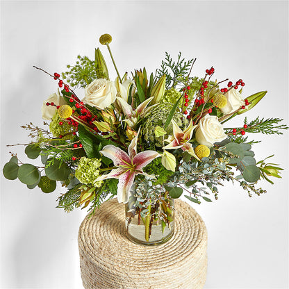 Berry & Bright Bouquet – C & C SENSATIONS, Waynesboro VA