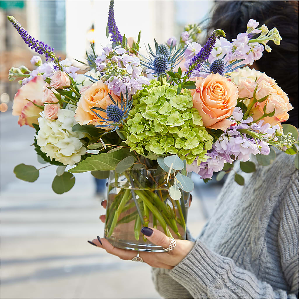 Porch Swing Bouquet – C & C SENSATIONS, Waynesboro VA