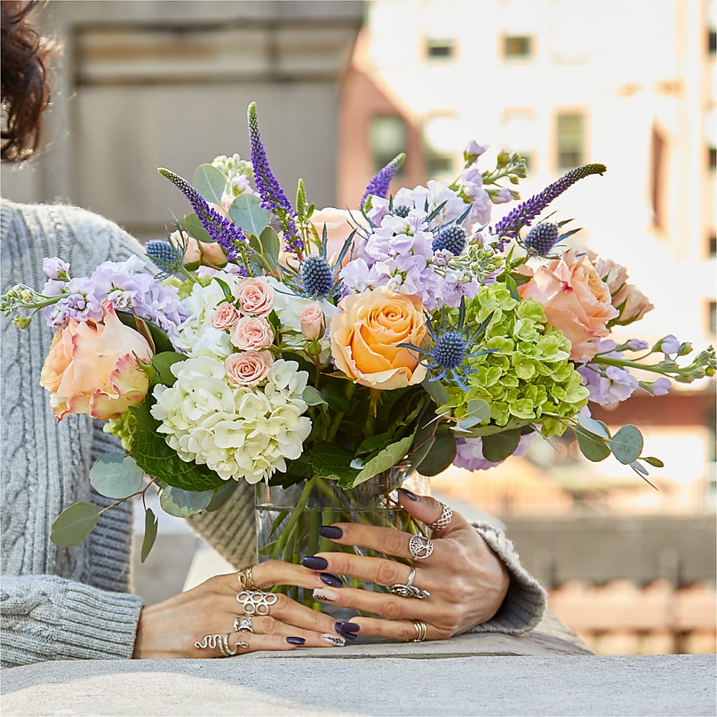 Porch Swing Bouquet – C & C SENSATIONS, Waynesboro VA