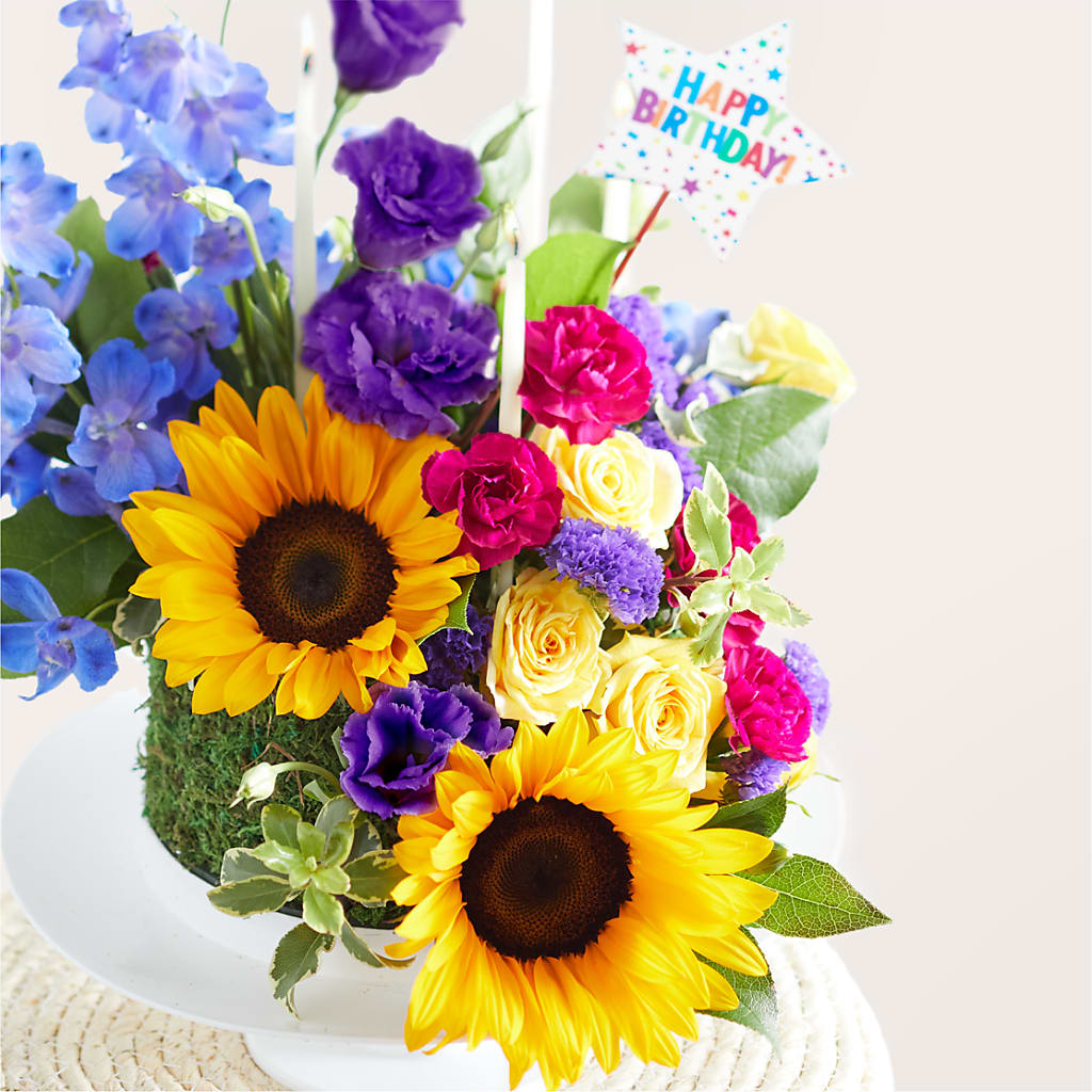 Star of the Day Floral Cake – C & C SENSATIONS, Waynesboro VA