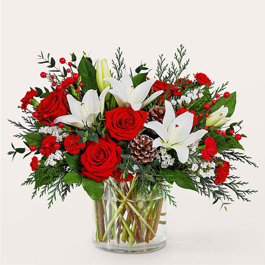 Best in Snow Bouquet – C & C SENSATIONS, Waynesboro VA
