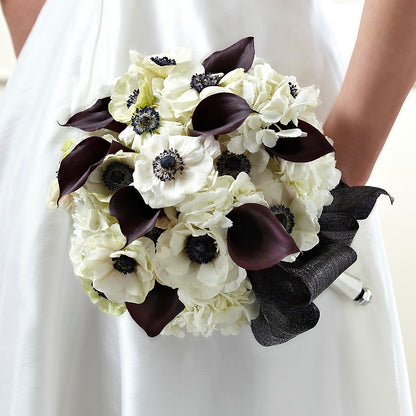 To Have and To Hold Bouquet – C & C SENSATIONS, Waynesboro VA